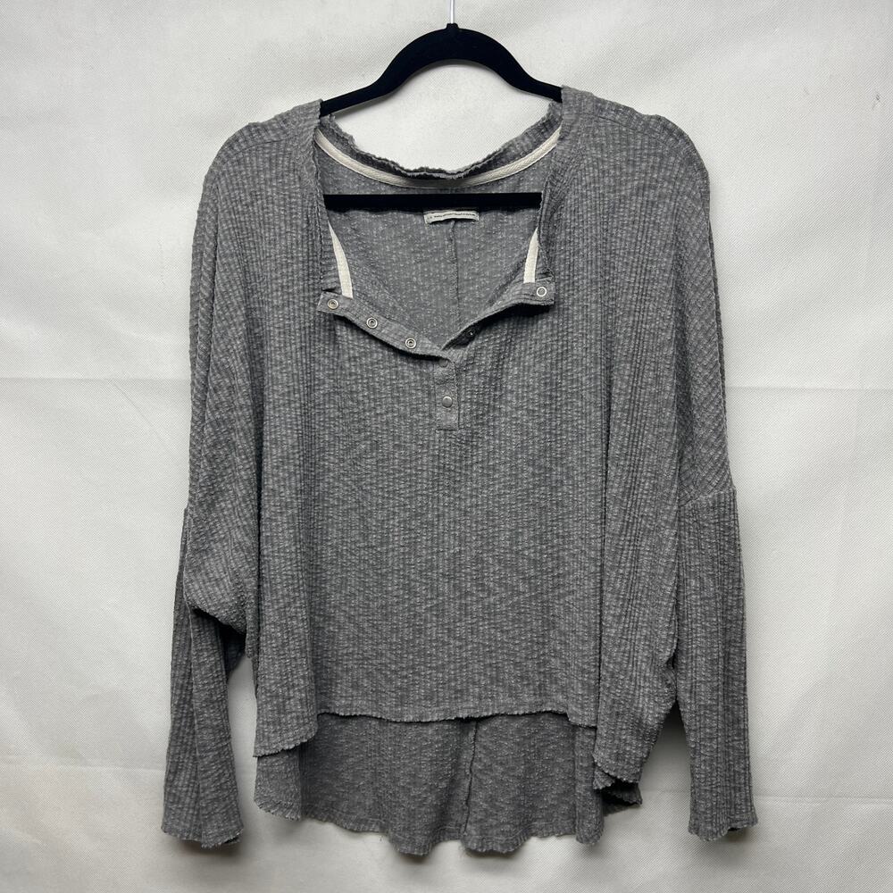 Urban Outfitters Gray Henley Women's Pullover Size Large Oversized Waffle Knit